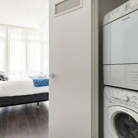 Guestic At Cityplace - Lake View & One Free Parking Τορόντο Εξωτερικό φωτογραφία